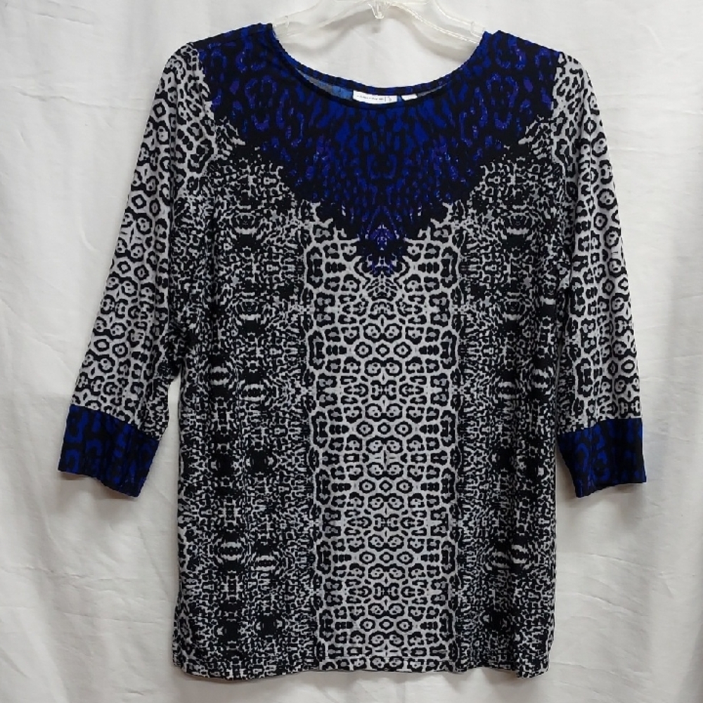 Susan Graver Blue and Black Animal Print 3/4 Sleeve Pull Over Blouse